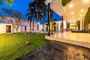 3 Bedroom Pool Villa BL2