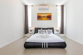 3 Bedroom Pool Villa BL2