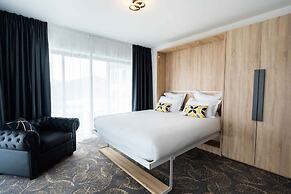 Hôtel Barracuda & Spa, Centre Port, pieds dans l'eau, vue mer