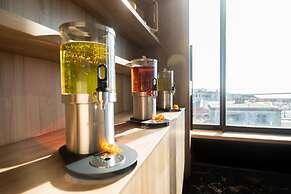 Hôtel Barracuda & Spa, Centre Port, pieds dans l'eau, vue mer