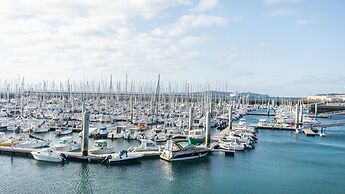 Hôtel Barracuda & Spa, Centre Port, pieds dans l'eau, vue mer