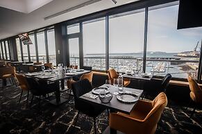 Hôtel Barracuda & Spa, Centre Port, pieds dans l'eau, vue mer