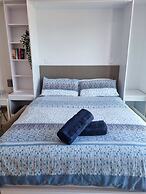 Top Floor Studio-The Hub-Self Catering