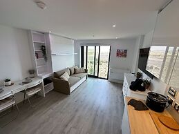 Top Floor Studio-The Hub-Self Catering