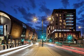 The Trade, Autograph Collection