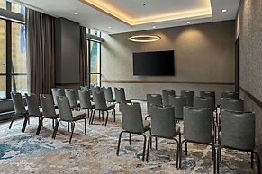 The Trade, Autograph Collection