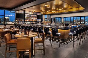 The Trade, Autograph Collection