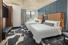 The Trade, Autograph Collection