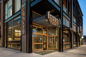 The Trade, Autograph Collection