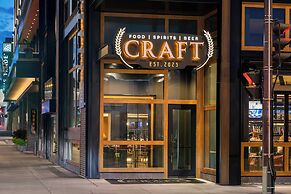 The Trade, Autograph Collection