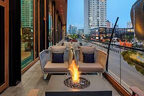 The Trade, Autograph Collection