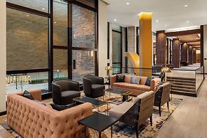 The Trade, Autograph Collection