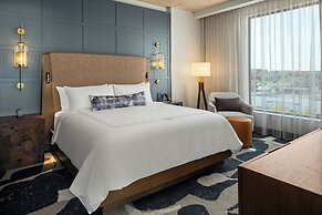 The Trade, Autograph Collection