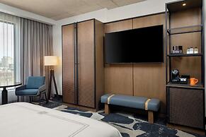 The Trade, Autograph Collection