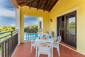 Graziose Ville con A.C e piscina comune