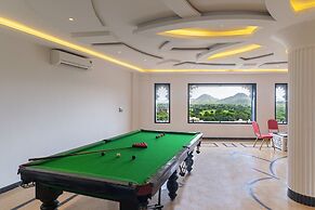 Traavista Aravali Mahal