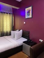 Kilo Royal Hotel