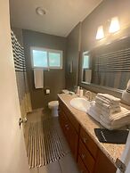 Longer Stay for Travelers Blocks from Hospital and Downtown Security G