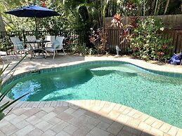 Sunset Beach 2 Bedroom Villa by RedAwning