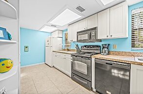 Sunset Beach 2 Bedroom Villa by RedAwning