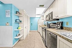 Sunset Beach 2 Bedroom Villa by RedAwning