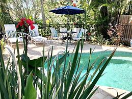 Sunset Beach 2 Bedroom Villa by RedAwning