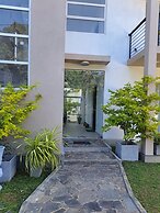 Silina Airport Residence in Katunayake