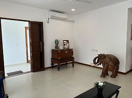 Silina Airport Residence in Katunayake