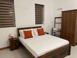 Silina Airport Residence in Katunayake