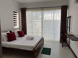 Silina Airport Residence in Katunayake