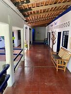 Hotel & Hostal Mayflower