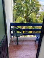 Hotel & Hostal Mayflower