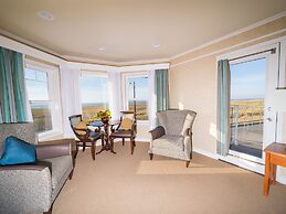 Inn of the Four Winds Oceanfront Seaside