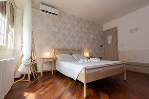 Aurelio Deluxe Rooms