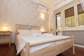 Aurelio Deluxe Rooms