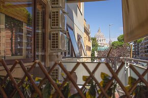 Aurelio Deluxe Rooms