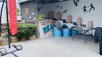 Spacious 4-bed Villa in Flic en Flac Roof top bar