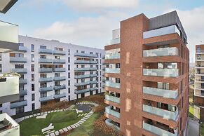 One Bedroom Apartment Okrzei by Renters