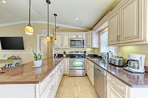 Anna Maria Island Edgewater Bungalow