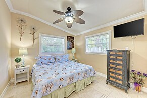 Anna Maria Island Edgewater Bungalow