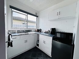 Brooklyne Motel Sanson