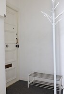 2ndhomes Cozy Studio in the Center