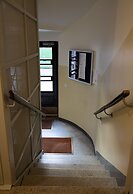 2ndhomes Cozy Studio in the Center