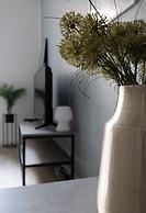 2ndhomes Cozy Studio in the Center