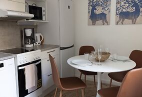 2ndhomes Cozy Studio in the Center