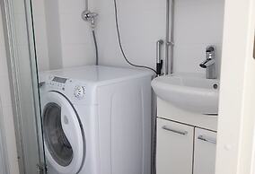 2ndhomes Cozy Studio in the Center