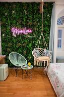 Mareluna Rooms