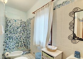 Residence a Marinella a 450 mt dal mare