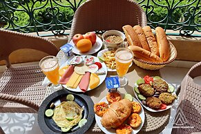 Grand Museum Pyramids Inn