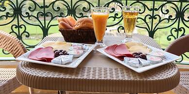 Grand Museum Pyramids Inn